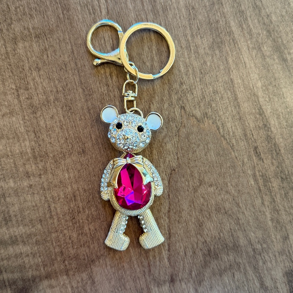 ****SOLD**** NWOT - Gold and Pink Bear Keychain - Picture 1 of 1